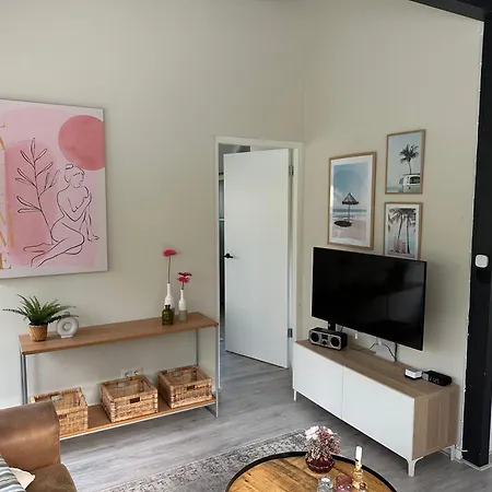 Holiday home Rekerlanden 104